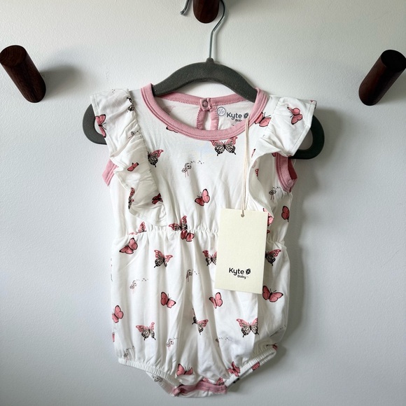 Kyte BABY Other - Kyte BABY Pink Butterfly Bubble Romper